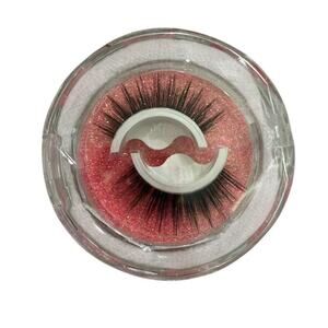 False Eyelash Dramatic Set in Black​​